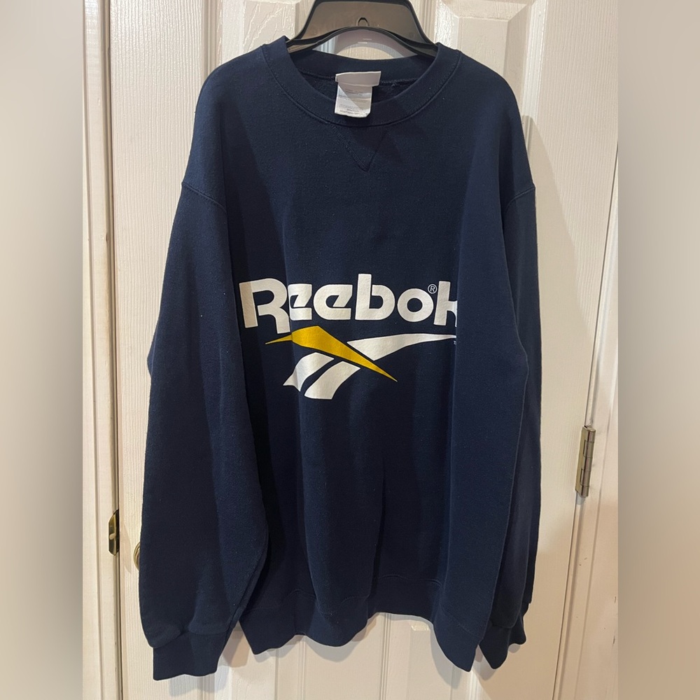 Vintage Reebok sweatshirt